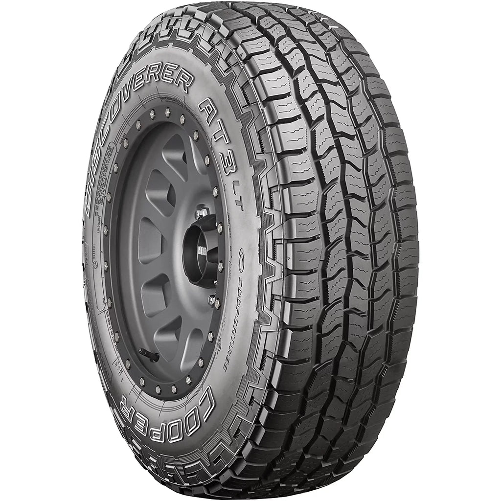 Set of 4 () Cooper Disenclosureer   245/75R17 121/118S  10 Ply / All Terrain Tires